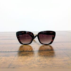 Juicy Couture Tortoiseshell cat eye sunglasses